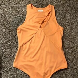 Women’s bodysuit 🎈4 -$5 items for $10🎈